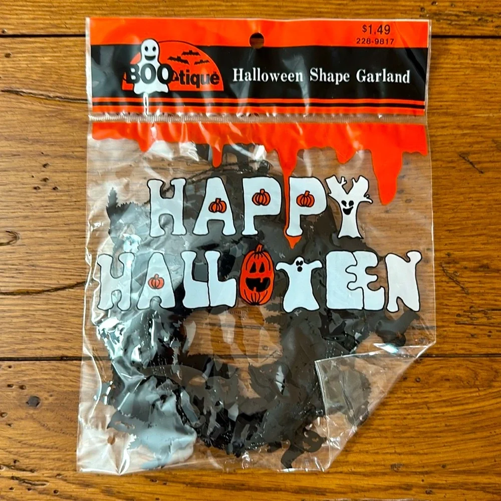 Boo-tique Halloween Shaped Garland NWT Lot of Two Black Cats Vintage 1993
